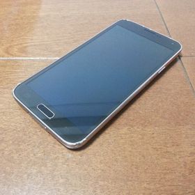 美中古品 SCL23 Galaxy S5 チャコールブラック(スマートフォン本体)