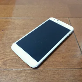 シャープ AQUOS PHONE ZETA 新品¥29,800 中古¥1,200 | 新品