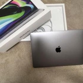 Apple MacBook Pro M2 2022 新品¥131,000 中古¥120,000 | 新品