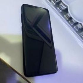 Galaxy S8 Black 64 GB au