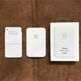 アップル(Apple)の【純正】Apple MagSafe バッテリーパック 廃盤品 レア ホワイト(バッテリー/充電器)