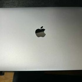 MacBookAir(2018 13インチ)MREA2J/A Corei5(1.6GHz) 8GB 128GB シルバー
