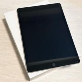 【美品】2021 iPad 第9世代