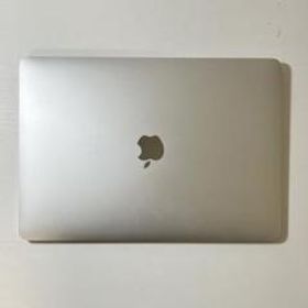 MacBookAir 2018 メモリ8GB