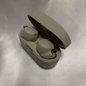 ソニー(SONY)のSONY フルワイヤレスイヤホン WF-1000XM4 シルバー(ヘッドフォン/イヤフォン)