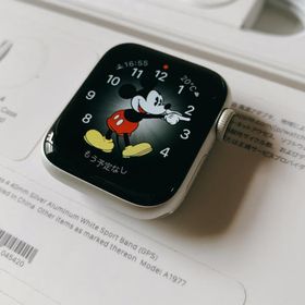 アップルウォッチ(Apple Watch)のApple Watch Series 4 GPSモデル 40mm シルバー(腕時計(デジタル))