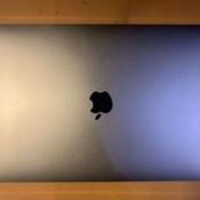 APPLE MacBook Air 2018 美品
