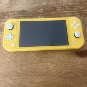 Nintendo switch Lite 黄色