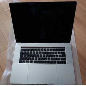 マック(Mac (Apple))のmacbook pro mv932j/a SSD512GB core i9(ノートPC)