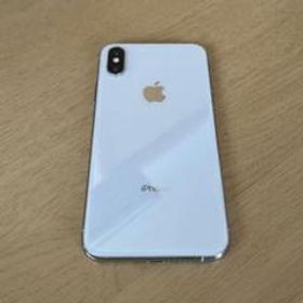 iPhone Xs Silver 64 GB SIMフリー