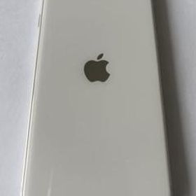 iPhone SE(第3世代) スターライト64GB