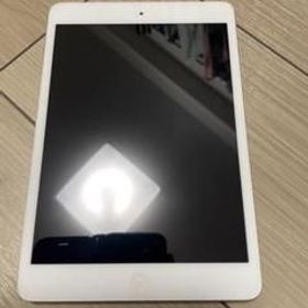 iPad mini 第1世代 MD531J/A 充電器付き