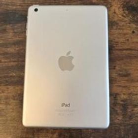 iPad mini 第3世代 Wi-Fiモデル 中古