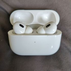 アップル(Apple)のairpods pro 第二世代 ライトニング 美品 正規品(ヘッドフォン/イヤフォン)
