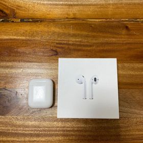 APPLE AirPods イヤホン MMEF2J/A ジャンク品(ヘッドフォン/イヤフォン)