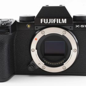 【中古】FUJIFILM フジフィルム X-S10 ブラック