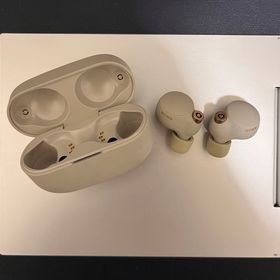 ソニー(SONY)のSONY WF-1000XM4 シルバー(ヘッドフォン/イヤフォン)