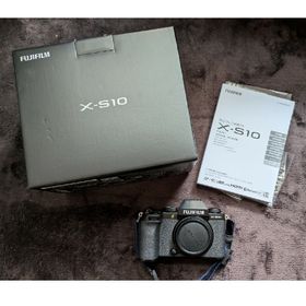 フジフイルム(富士フイルム)のFUJIFILM X-S10ボディ(ミラーレス一眼)