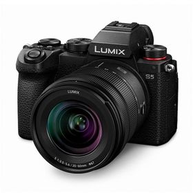 Panasonic（パナソニック） 小型一眼カメラ １本レンズキット（標準ズーム） ４Ｋ LUMIX（ルミックス） DC-S5K-K
