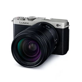 《新品》パナソニック LUMIX DC-S9H-S 高倍率ズームレンズキット シルバー ルミックス ミラーレス一眼カメラ Panasonic 【クーポン割引対象外】