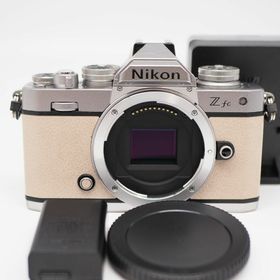 ニコン(Nikon)の■2750 ショット■ Nikon Z fc ボディ シルバー ■極上品■(ミラーレス一眼)