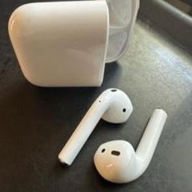 Apple AirPods 第1世代 MMEF2J/A A1523A1602