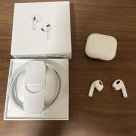 Apple AirPods 第3世代 MME73J/A 新品¥15,500 中古¥11,000 | 新品・中古のネット最安値 | カカクキング