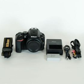 [良品｜シャッター数17,824回] Nikon D5500 / デジタル一眼レフ / ニコンFマウント