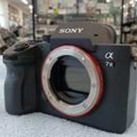 ミラーレス一眼カメラ α7 III ILCE-7M3 ボディ SONY