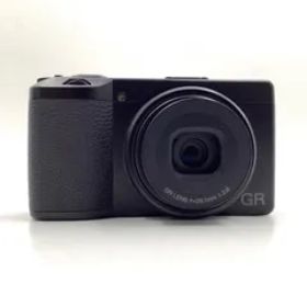 RICOH GR IIIx 新品¥161,000 中古¥152,500 | 新品・中古のネット最安値 | カカクキング