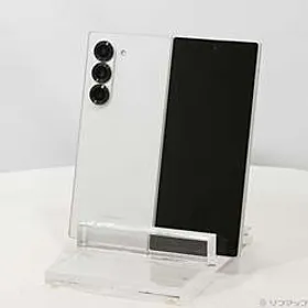 〔中古品〕 Galaxy Z Fold6 256GB ホワイト SMF956 SIMフリー ［7.6インチ/6.3インチ有機EL／Snapdragon 8 Gen 3 Mobile Platform for Galaxy］〔中古品〕 Galaxy Z Fold6 256GB ホワイト SMF956 SIMフリー ［7.6インチ/6.3インチ有機EL／Snapdragon 8 Gen 3 Mobile Platform for Galaxy］