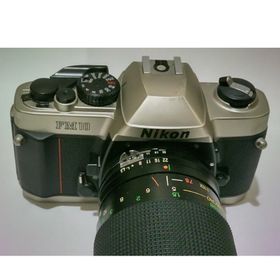 ニコンFM10 フィルムカメラ+レンズ(フィルムカメラ)