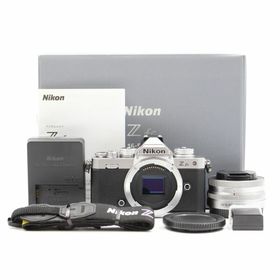 ニコン(Nikon)の■シャッター数235枚！新品同様■ Nikon Z fc レンズキット(ミラーレス一眼)
