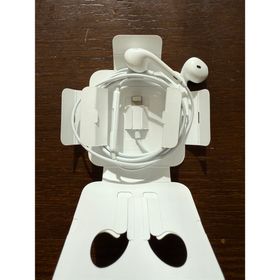 アップル(Apple)のEarPods（Lightningコネクタ）(ヘッドフォン/イヤフォン)