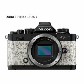 Nikon ニコン HERALBONY Z fc プレミアムエクステリアデザイン ヘラルボニー with Teppei Kasahara ミラーレス一眼レフカメラ【新品】