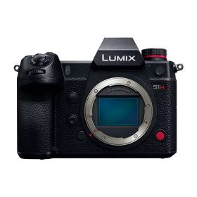 《新品》 Panasonic (パナソニック) LUMIX DC-S1H ボディ ブラック[ ミラーレス一眼カメラ | デジタル一眼カメラ | デジタルカメラ ] 【KK9N0D18P】