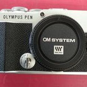 ミラーレス一眼 PEN E-P7 EZダブルズームキット OLYMPUS