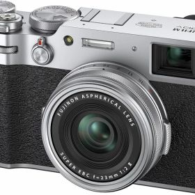 【中古】FUJIFILM デジタルカメラ X100V シルバー X100V-S