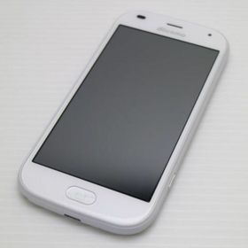フジツウ(富士通)の新品同様 F-42A らくらくスマートフォン ホワイト M666(スマートフォン本体)