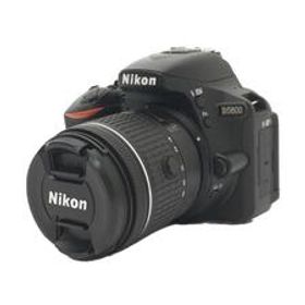 Nikon◆デジタル一眼カメラ D5600 ダブルズームキット