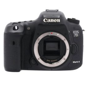 Canon キャノン/デジタル一眼レフカメラ/EOS 7D MarkII ボディ/9128B001/Cランク/69【中古】