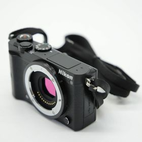 ニコン(Nikon)の■ほぼ新品■Nikon1 J5 ボディ ブラック J5BK(ミラーレス一眼)