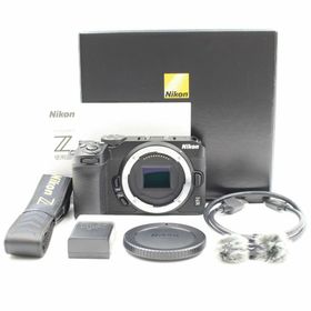 ニコン(Nikon)の■シャッター数8枚！新品同様■ Nikon Z30 ミラーレス一眼カメラ(ミラーレス一眼)