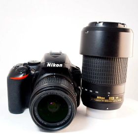 【中古】 (ニコン) Nikon D5600 ダブルズームキツト【中古カメラ デジタル一眼】 ランク：B