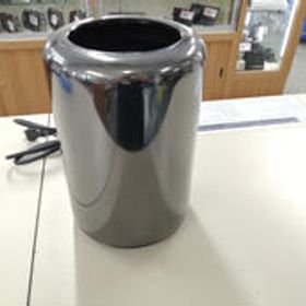 MAC PRO MD878J/A APPLE