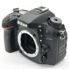 ニコン(Nikon)の【シャッター回数1662回以下！】■ほぼ新品■D7200(デジタル一眼)