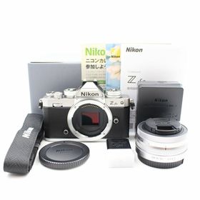 ニコン(Nikon)の■シャッター数176枚！新品同様■ Nikon Z fcミラーレス一眼(ミラーレス一眼)