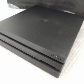 【全品ポイント10倍！要エントリー】【欠品有り】 ソニー SONY PS4 Pro CUH-7200BB01 【中古】