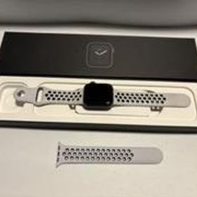 Apple Watch SE nike+ GPSモデル 40mm スペースグレイ