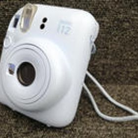 チェキ INSTAX MINI 12 FUJIFILM